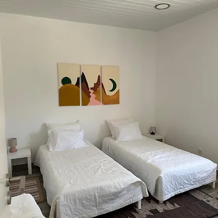 Casa Cores Apartment Batalha