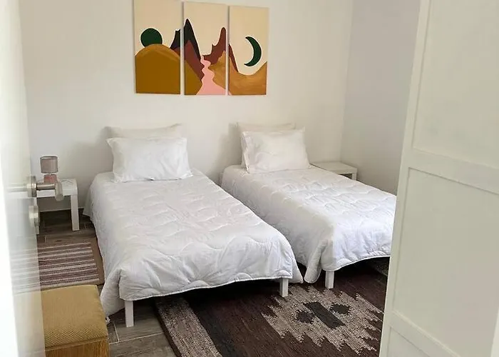 Casa Cores Apartment Batalha
